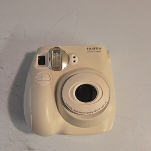 Fujifilm Instant Camera - Soft Cream